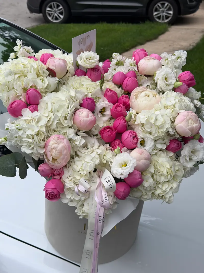 Blush Affair Flower Box