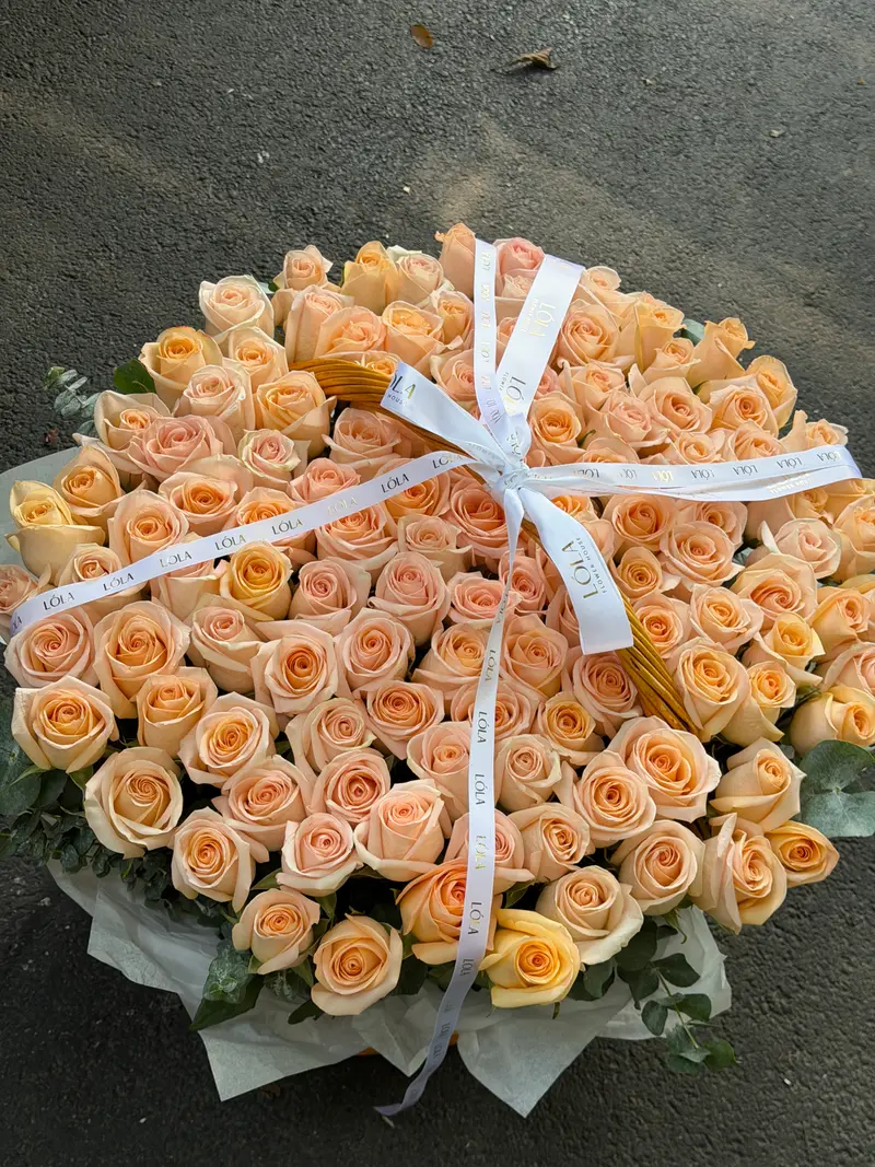 Luxury Rose Basket