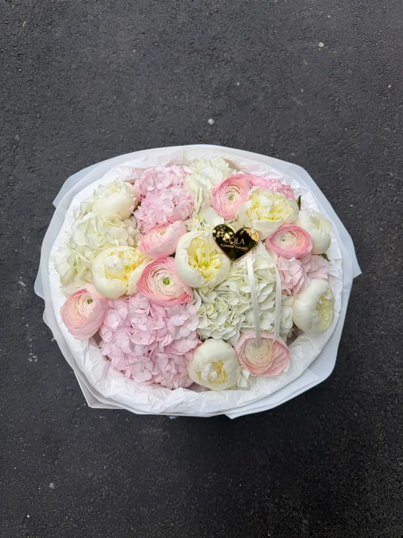 Vanilla Sky Bouquet